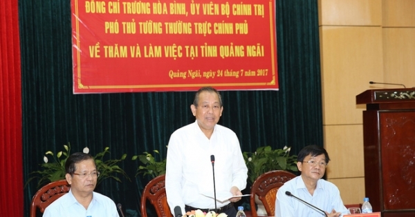 Phó Thủ tướng Trương Hòa Bình làm việc với lãnh đạo tỉnh Quảng Ngãi
