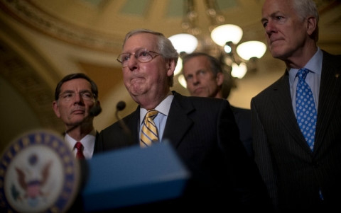 Dự luật thay thế Obamacare bị Thượng viện Mỹ b&aacute;c bỏ. (Ảnh: Reuters)