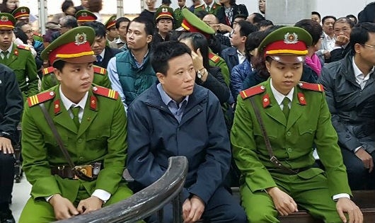 Hà Văn Thắm sắp phải hầu tòa với cáo buộc 4 tội danh mới