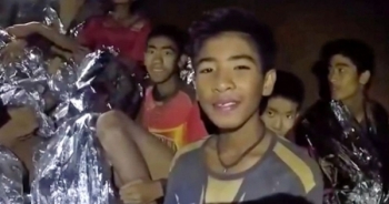 Các cầu thủ nhí Thái Lan có nguy cơ mắc bệnh hiếm sau khi rời hang