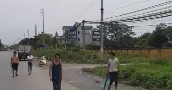 Triệu tập 4 đối tượng nghi chặn đầu xe tải để “xin đểu” ở Quốc Oai