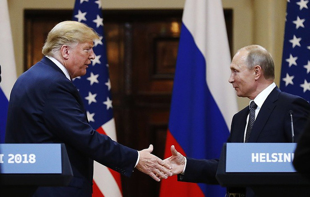 Tổng thống Trump v&agrave; Tổng thống Putin trong cuộc gặp tại Helsinki ng&agrave;y 16/7 (Ảnh: AP)