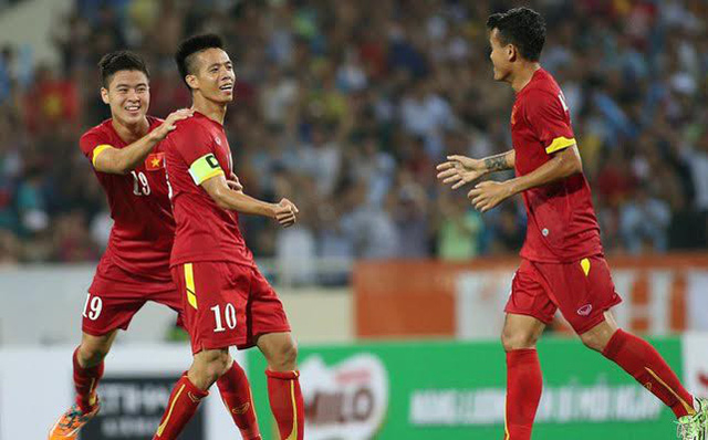 Văn Quyết vẫn l&agrave; cầu thủ quan trọng với mọi đội tuyển Việt Nam