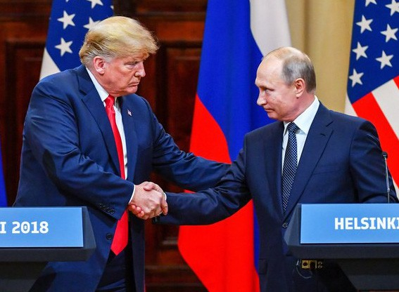 Tổng thống Trump v&agrave; người đồng cấp Nga Putin gặp nhau tại Helsinki ng&agrave;y 16/8 (Ảnh: Getty)