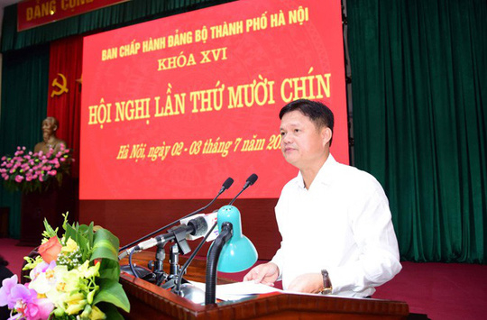 Ông Vũ Đức Bảo, Trưởng Ban Tổ chức Thành ủy Hà Nội, thông tin tại hội nghị lần thứ 19, Ban Chấp hành Đảng bộ TP Hà Nội