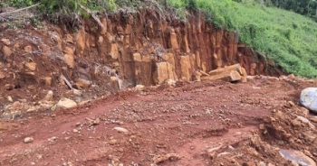 Điều tra vụ khai thác khoáng sản thuộc đất quốc phòng