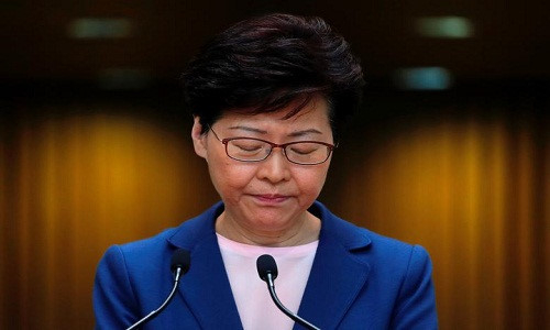 Phát biểu tại cuộc họp báo ngày 9/7, Đặc khu trưởng Hong Kong Lâm Trịnh Nguyệt Nga thừa nhận rằng dự luật dẫn độ sang Trung Quốc