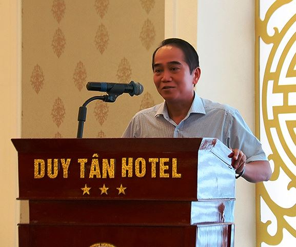 Ông Bùi Thanh Hà (Phó Bí thư Thường trực Tỉnh ủy tỉnh Thừa Thiên Huế) cám ơn báo PLVN