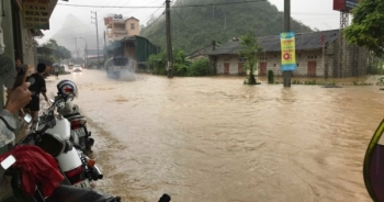 Nhiều nơi chìm trong biển nước sau mưa lớn ở Cao Bằng