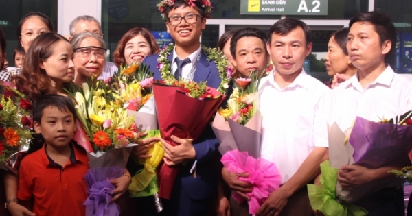 Nam sinh trường Phan Bội Châu xuất sắc đạt huy chương Bạc Olympic Toán quốc tế