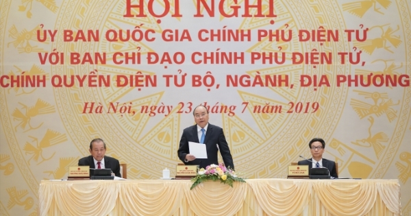 Thủ tướng chủ trì Hội nghị trực tuyến Ủy ban quốc gia về Chính phủ điện tử