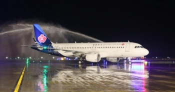Cảng hàng không quốc tế Vân Đồn đón chuyến bay đầu tiên từ Hồ Nam, Trung Quốc