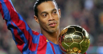 Cựu danh thủ Ronaldinho bị tịch thu hộ chiếu và niêm phong tài sản do nợ nần