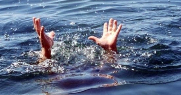 2 học sinh đuối nước khi xuống hồ cứu em