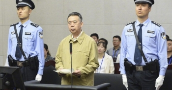 Trung Quốc tiết lộ lối sống suy đồi của cựu giám đốc Interpol
