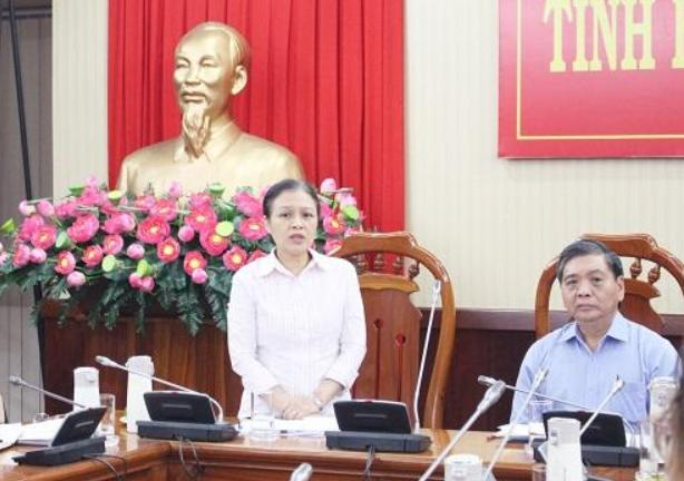 Bà Nguyễn Phương Nga, Chủ tịch Liên hiệp các Tổ chức Hữu nghị Việt Nam phát biểu tại buổi làm việc