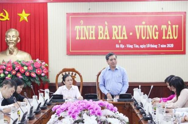 Ông Lê Tuấn Quốc, Phó Chủ tịch UBND tỉnh phát biểu tại buổi làm việc