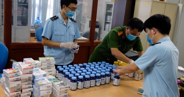 Hà Nội: Bắt vụ vận chuyển 43.000 viên ma túy tổng hợp