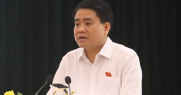 Chủ tịch Hà Nội Nguyễn Đức Chung tiếp xúc cử tri, nêu quy hoạch hai bên sông Hồng