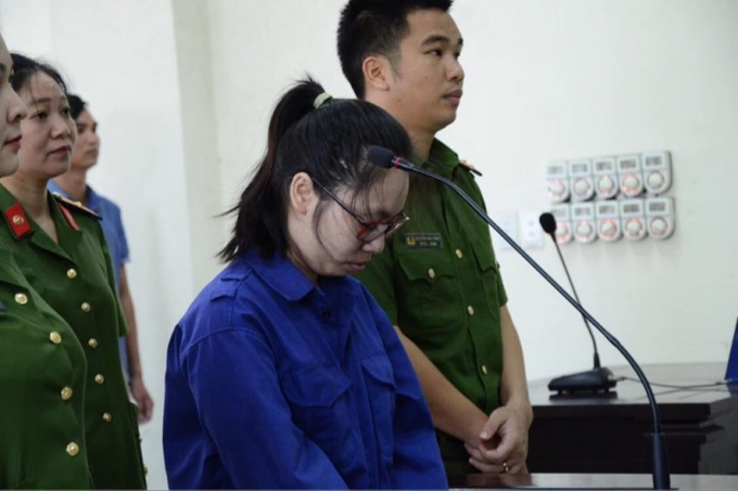 Bị cáo Lại Thị Kiều Trang tại tòa. Ảnh Lao Động