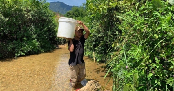 Nhiều xã vùng núi Thừa Thiên - Huế khát nước sạch