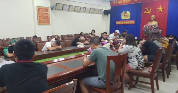 Quảng Ninh: Bắt giữ hàng chục đối tượng sử dụng ma tuý trong quán karaoke