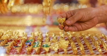 Tăng gần 2 triệu đồng, vàng đạt đến ngưỡng giá "không tưởng" 54 triệu đồng/lượng