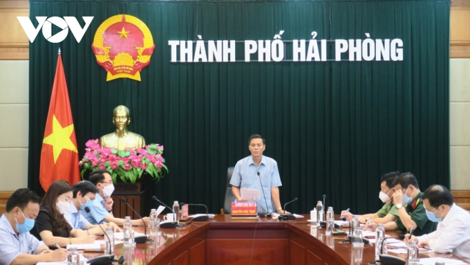 Chủ tịch UBND TP Nguyễn Văn Tùng yêu cầuđiều tra, xác minh, làm rõ vụ việc xe ô tô khách Trung Đức đi từ các tỉnh, thành có dịch vào Hải Phòng.