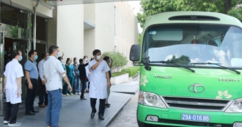 Bệnh viện ĐH Y, Bệnh viện Bạch Mai lên đường chi viện cho 2 tỉnh miền Nam