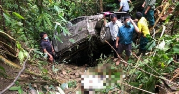 Lai Châu: Ô tô bán tải lao xuống vực, 2 người tử vong tại chỗ