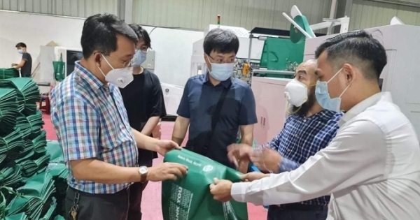 Vải không dệt - “chìa khoá” hoá giải ô nhiễm môi trường của nhà đầu tư ngoại tại Bắc Giang