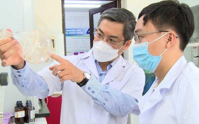 Việt Nam phát triển thuốc hỗ trợ điều trị Covid-19