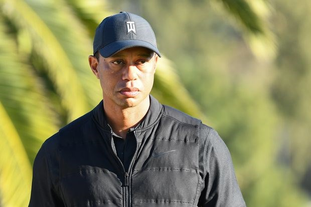 'Ông hoàng làng golf' Tiger Woods gặp tai nạn xe hơi