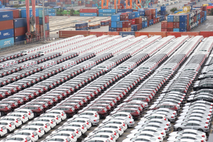 Xây dựng quy định mới về thủ tục nhập khẩu ô tô không nhằm mục đích thương mại