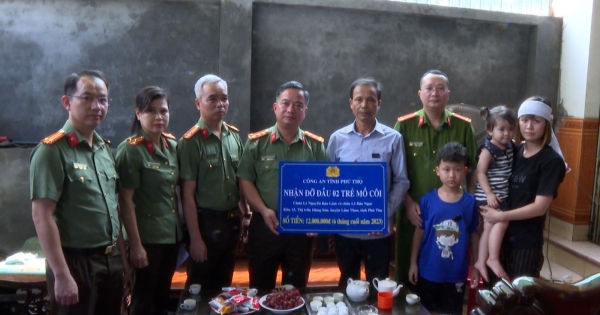 Công an tỉnh Phú Thọ nhận đỡ đầu 02 trẻ mồ côi ở huyện Lâm Thao