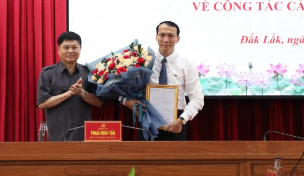 Ông Nguyễn Đình Viên làm Chánh Văn phòng Tỉnh ủy Đắk Lắk
