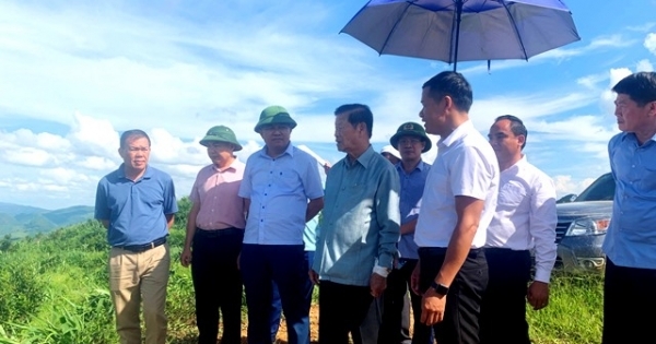 Đoàn công tác nước CHDCND Lào thăm và làm việc với tỉnh Điện Biên