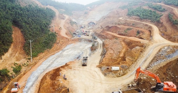 Thanh tra việc chấp hành quy định liên quan các mỏ nguyên vật liệu