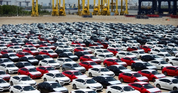 Việt Nam chi 1,65 tỷ USD nhập khẩu ô tô
