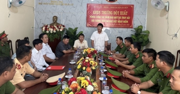 Lực lượng truy bắt 3 kẻ bị truy nã đặc biệt ở Đắk Lắk được thưởng nóng
