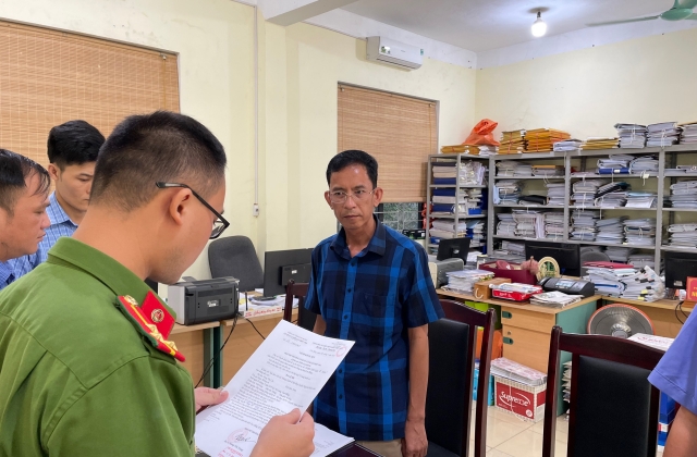 Cao Bằng: Khởi tố Phó Phòng kinh tế hạ tầng huyện Nguyên Bình