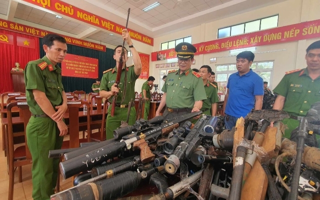 40 ngày cao điểm Công an tỉnh Đắk Lắk thu hồi hơn 4.500 vũ khí các loại