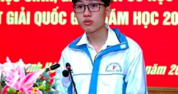 Thanh Hoá: Thưởng nóng 60 triệu đồng cho học sinh đạt Huy chương Bạc tại Kỳ thi Olympic Vật lý quốc tế năm 2023
