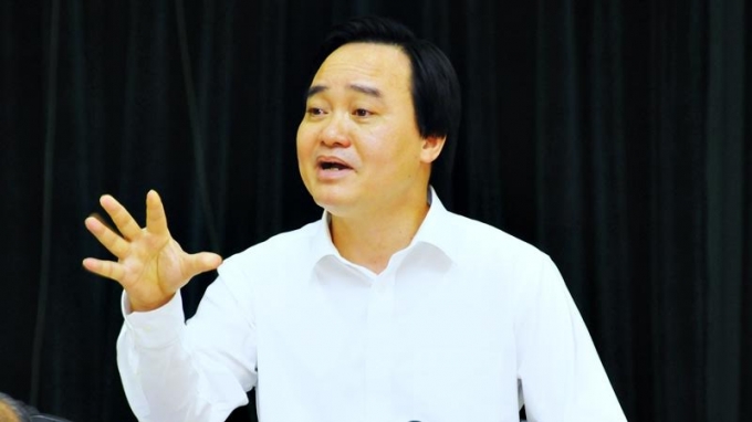 Bộ trưởng Ph&ugrave;ng Xu&acirc;n Nhạ ph&aacute;t biểu tại hội nghị s&aacute;ng 6/8. Ảnh: Nguyễn Khang.