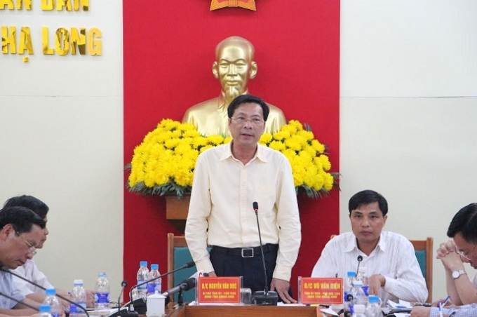 B&iacute; thư Tỉnh ủy, Chủ tịch HĐND tỉnh Quảng Ninh Nguyễn Văn Đọc chủ tr&igrave; cuộc họp.