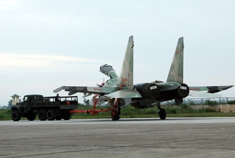 Việt Nam sắp c&oacute; ba trung đo&agrave;n trang bị ti&ecirc;m k&iacute;ch Su-30MK2