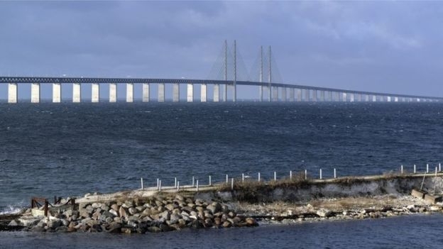 Cầu Oresund, nối liền Đan Mạch v&agrave; Thụy Điển nơi b&agrave; Hadzialic bị cảnh s&aacute;t kiểm tra nổng độ cồn. (Ảnh:&nbsp;AP)