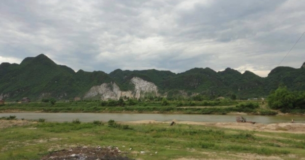 Nghệ An: Chủ nhiệm hợp tác xã bị nước cuốn trôi khi bơi qua sông tìm bò