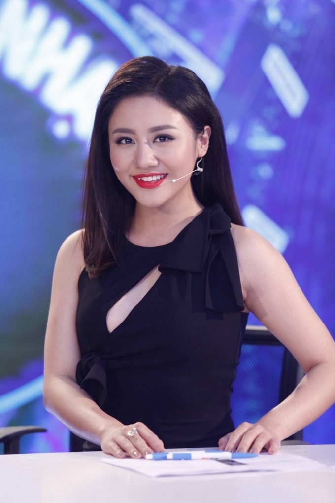 Lần đầu ti&ecirc;n c&ocirc; tr&ograve; Văn Mai Hương - Hồ Văn Cường song ca trong Vietnam Idol 2016