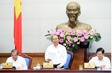 Thủ tướng Nguyễn Xu&acirc;n Ph&uacute;c chủ tr&igrave; hội nghị trực tuyến to&agrave;n quốc về c&ocirc;ng t&aacute;c cải c&aacute;ch h&agrave;nh ch&iacute;nh tuần trước.